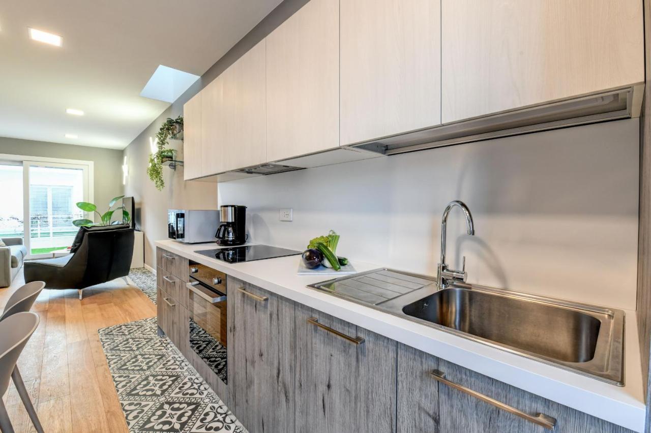 Villette Dolci Luxury Homes 페스키에라델가르다 외부 사진