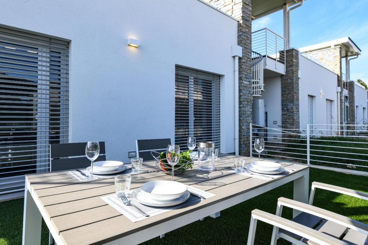 Villette Dolci Luxury Homes 페스키에라델가르다 외부 사진