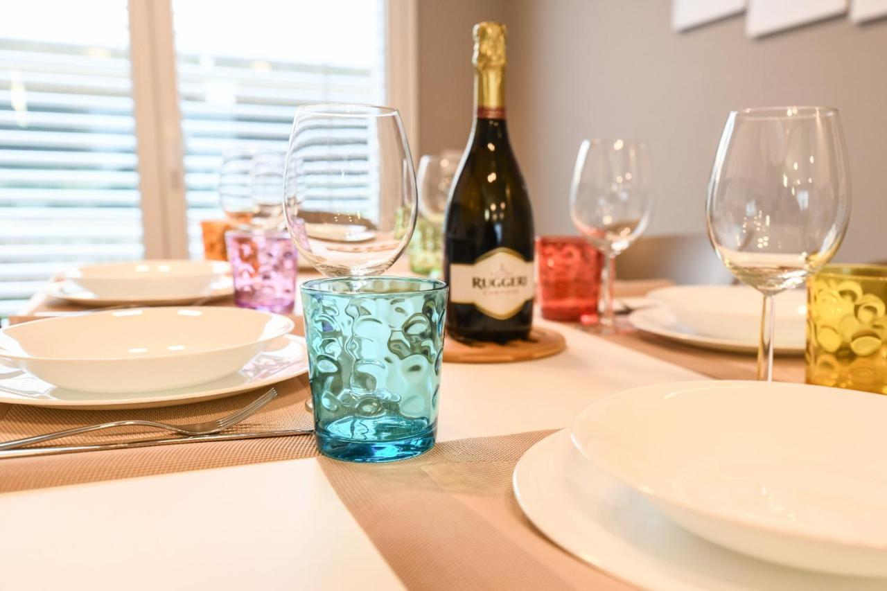 Villette Dolci Luxury Homes 페스키에라델가르다 외부 사진